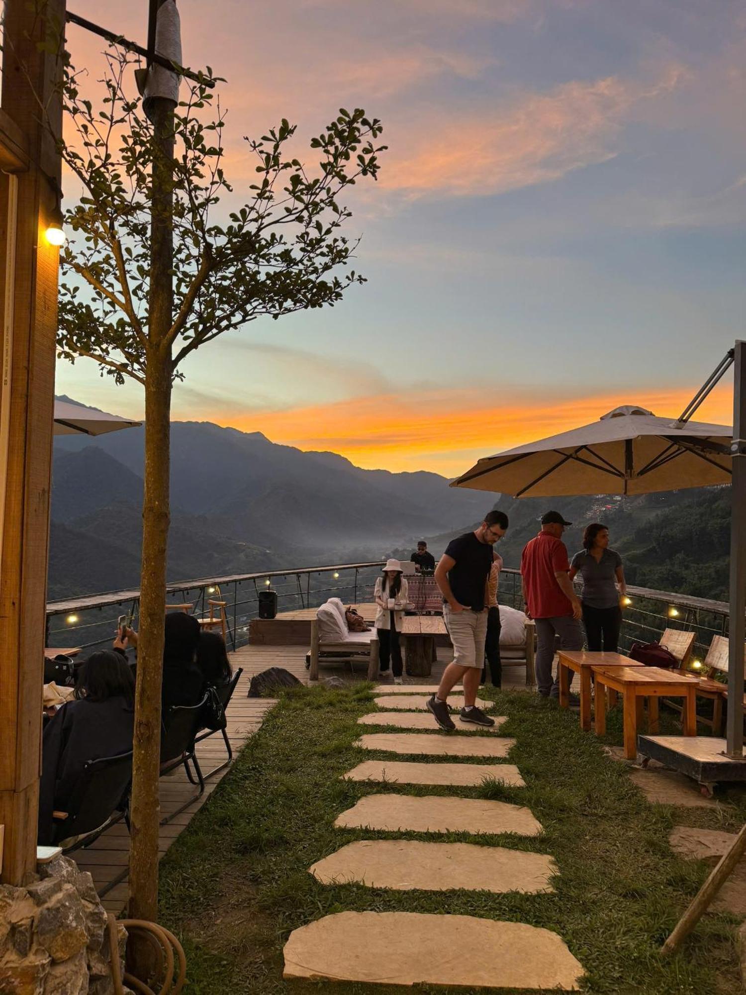 Phansi - Glamping, View Point 360, Bar & Bbq Sa Pa Exterior photo